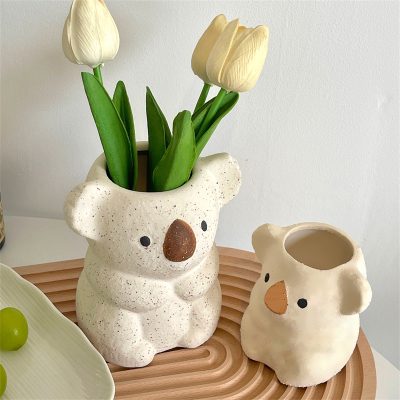 Cartoon-Koala-Flower-Vase-Creative-Flower-Pots-Home-Gardening-Decoration-Desktop-Ornament-Makeup-Brush-Storage-Pen (5)