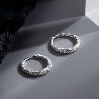 Women-s-Fashion-Big-Hoop-Earrings-Silver-Color-Glittering-Round-Circle-Female-Trendy-Earring-Piercing-Accessories (1)